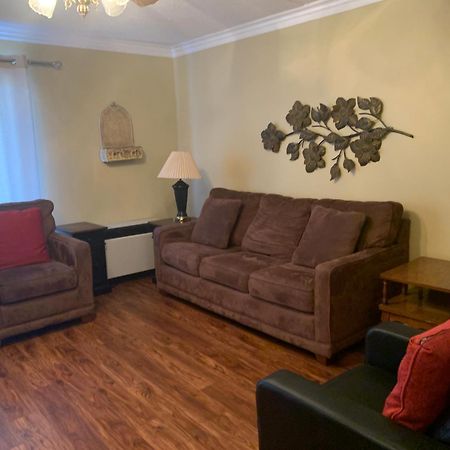 Olde Gatlinburg Rentals Room photo